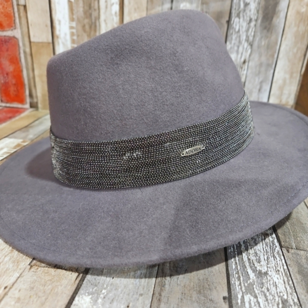 ADORA wool felt stunning hat